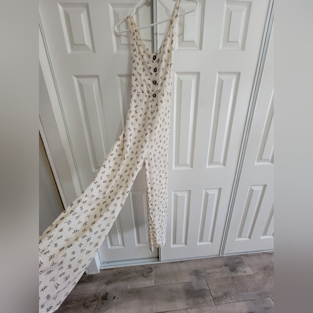Cream Jumpsuit With Bowtie Back
